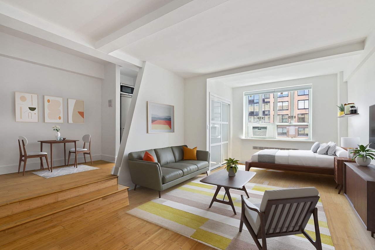 200 W 20th St, #1205