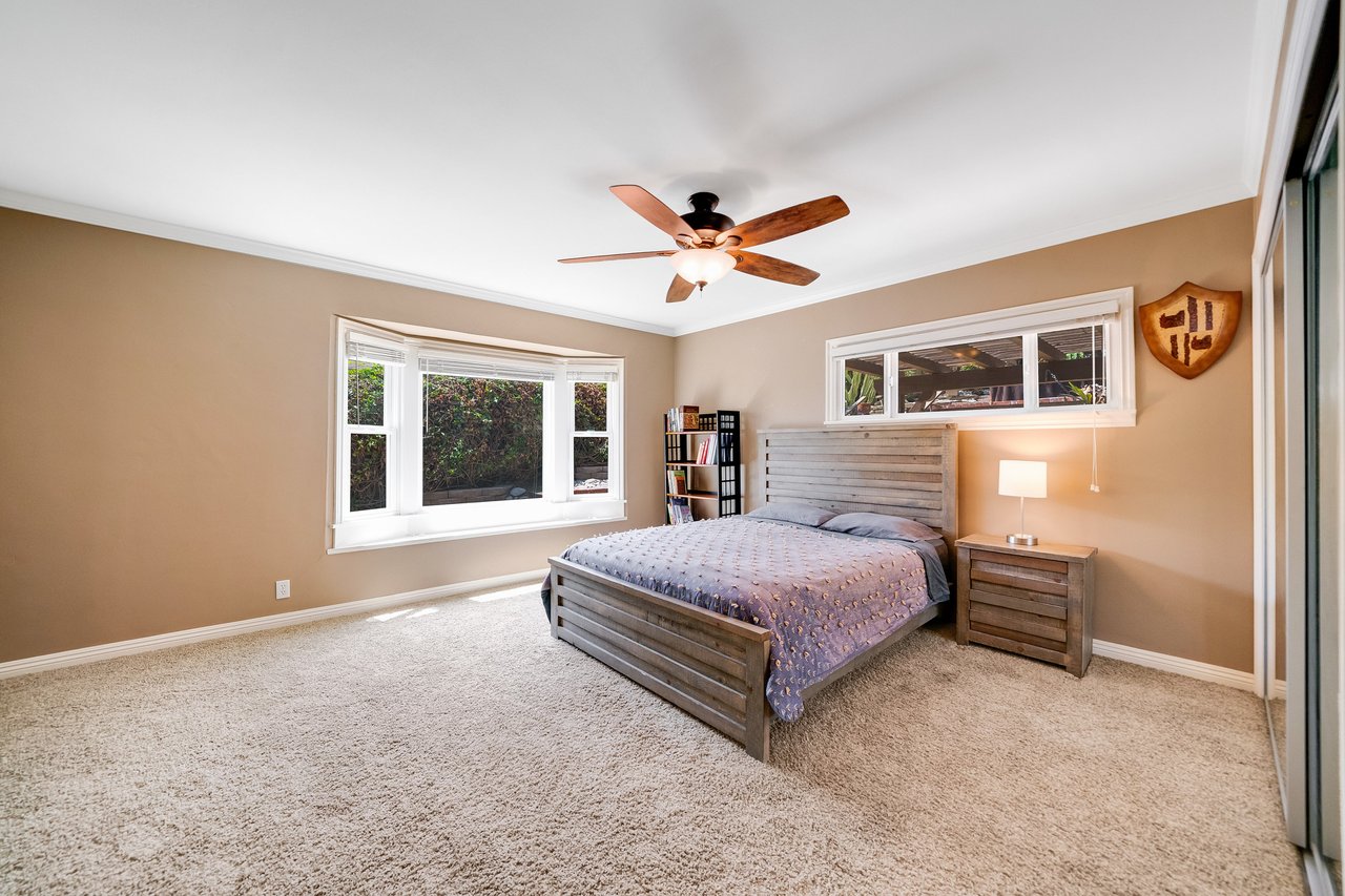 A Lil Bit O' Country in Shadow Hills * SOLD at full price