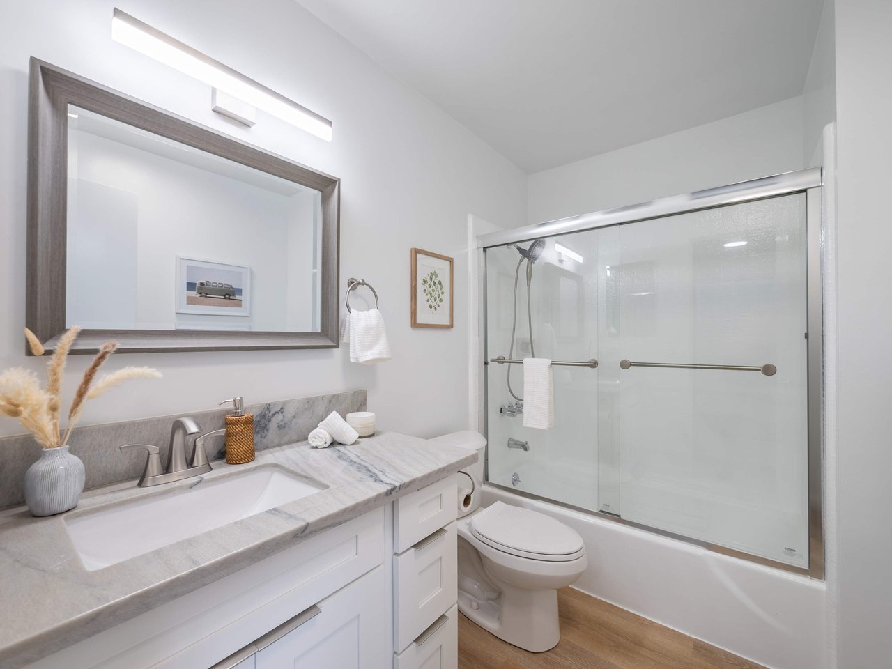 6204 Keokea Pl