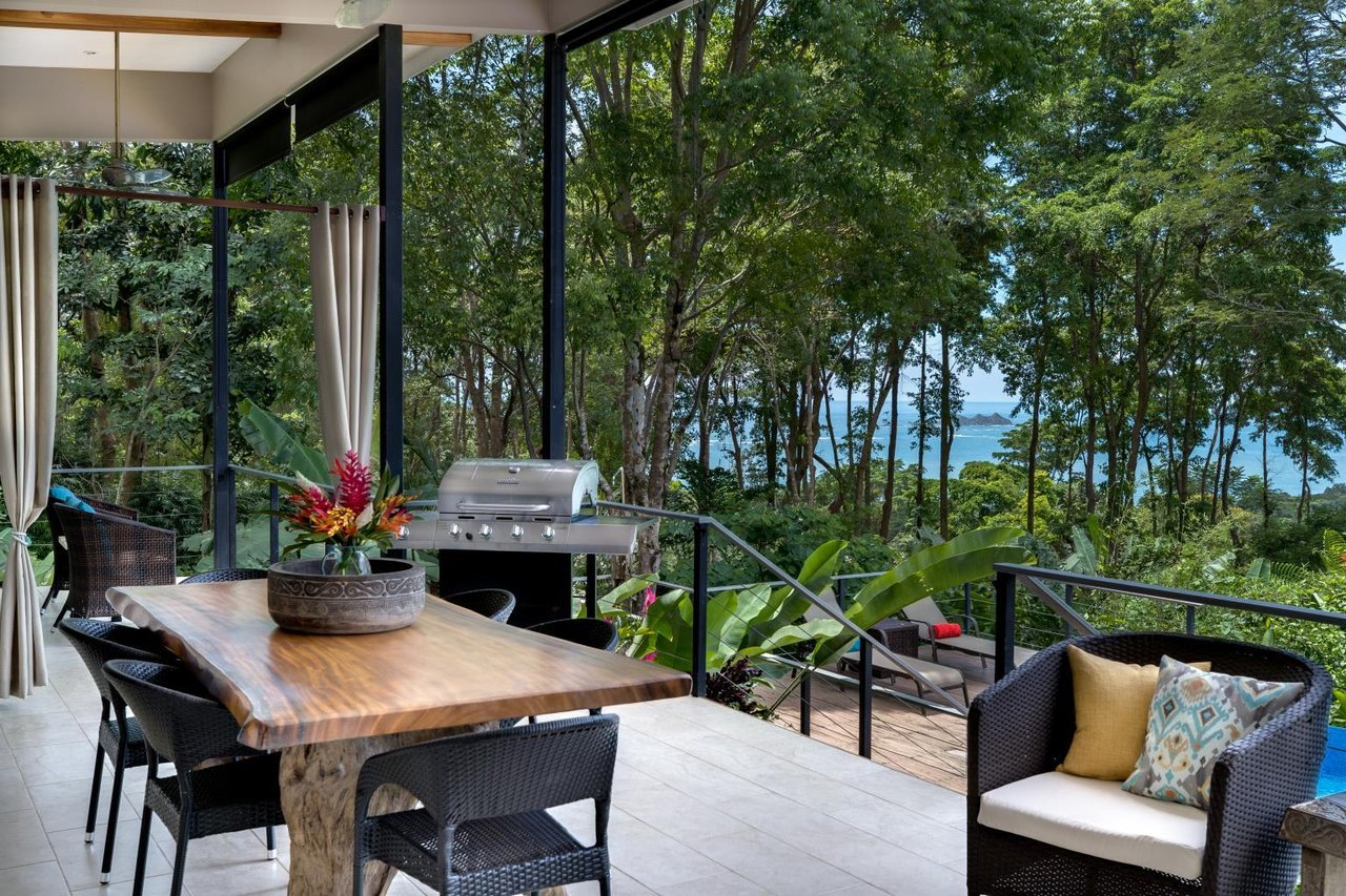 Villa Santo Vida, 4 Bed, Ocean View