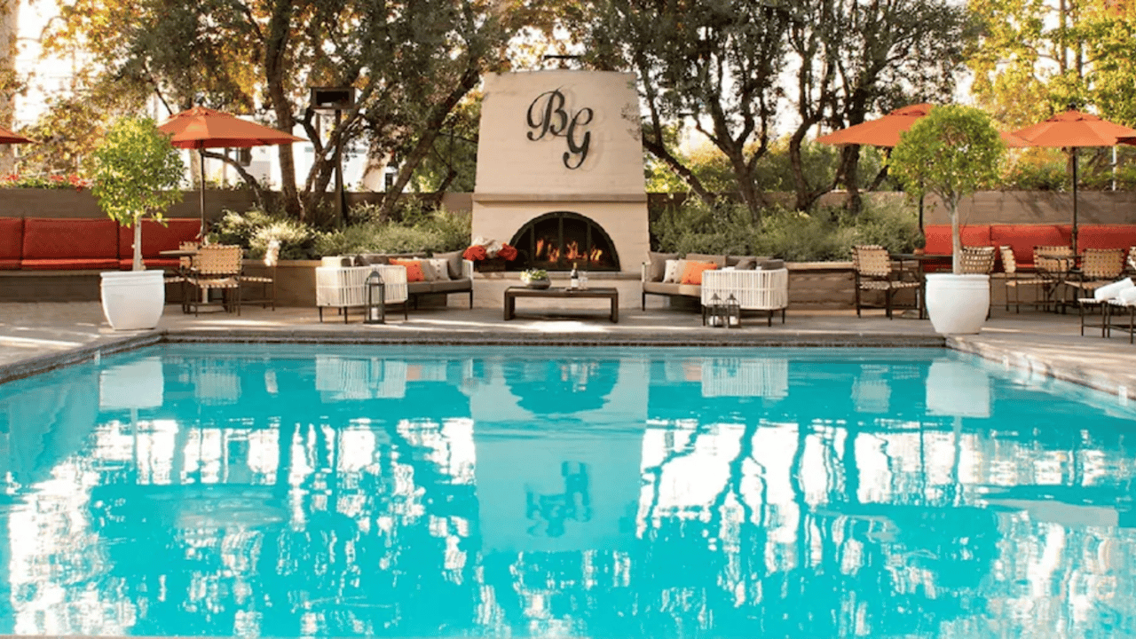 Uncover Classic Hollywood Charm at The Garland: Your Boutique Hotel Escape in Los Angeles