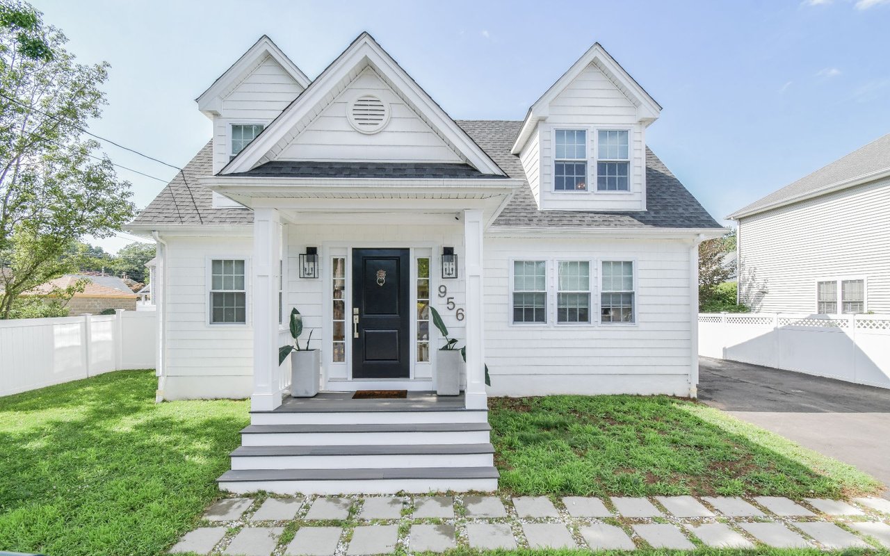 956 Oldfield Road