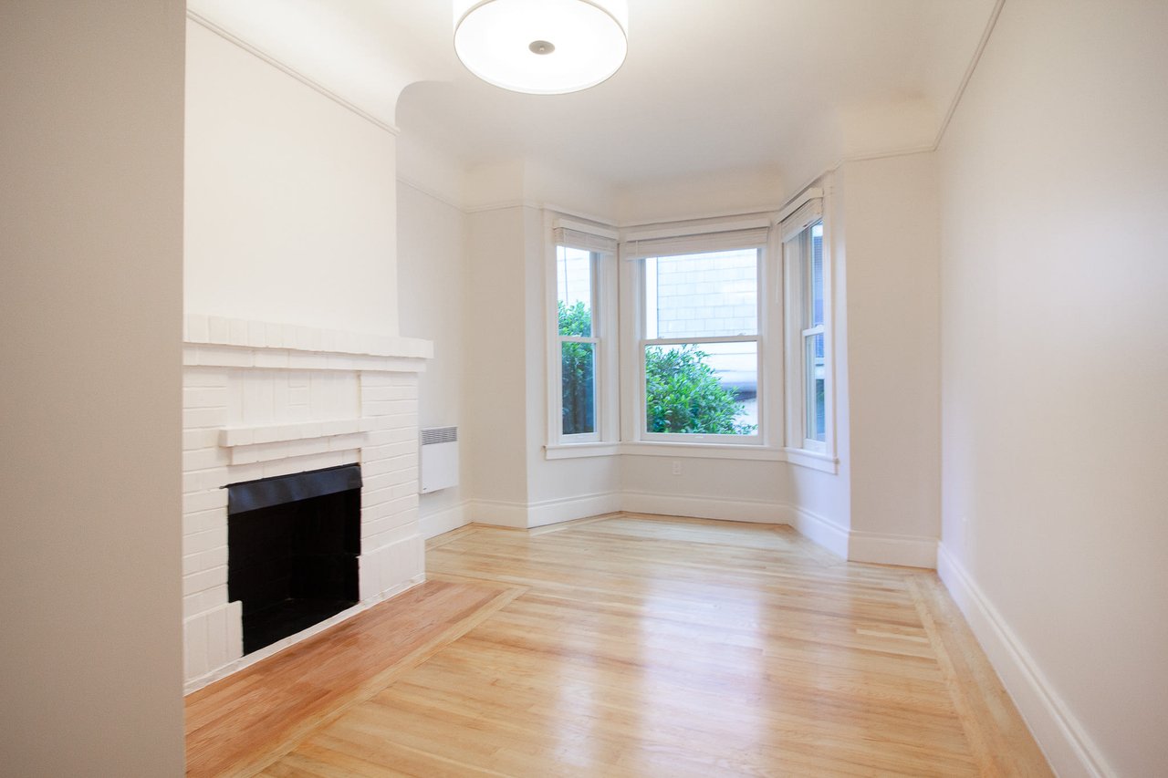 1024 Sacramento St 4Bd/1Ba Nob Hill Flat 