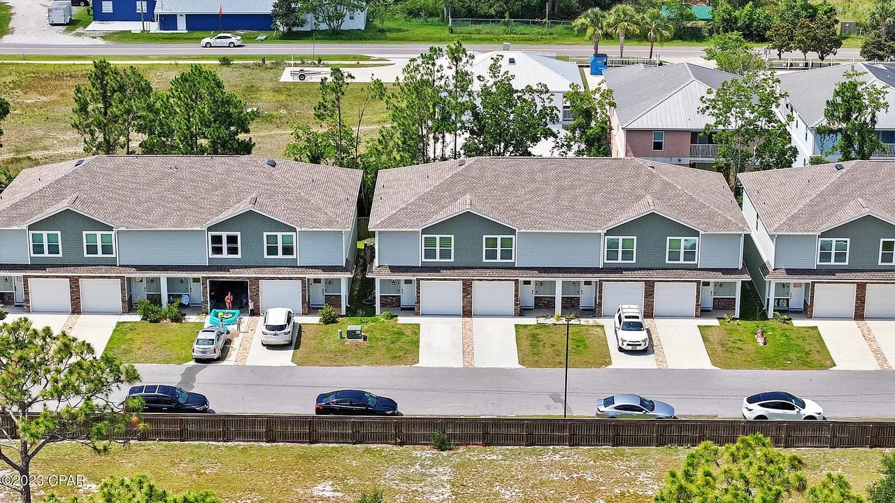 2226 Joan Avenue Unit 5