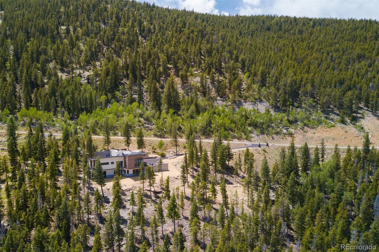 350 Packsaddle Trail