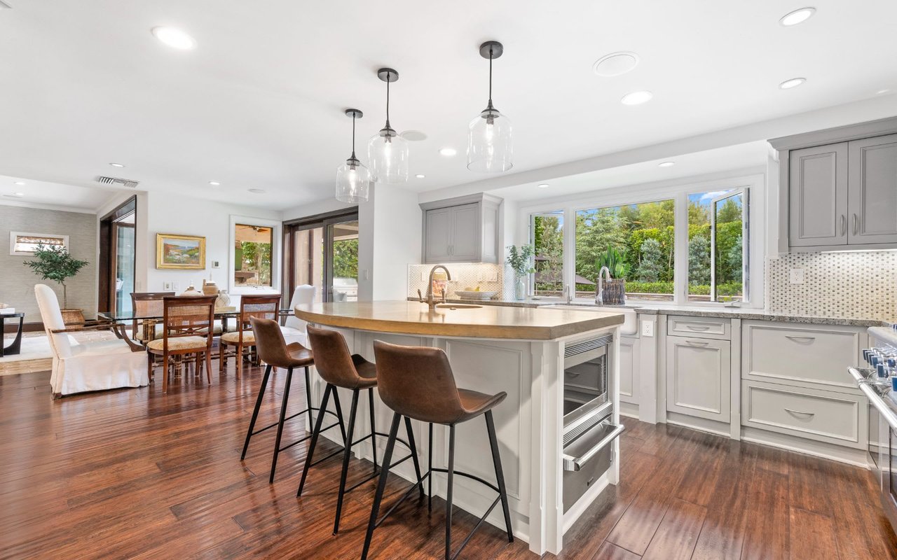1218 Sand Key