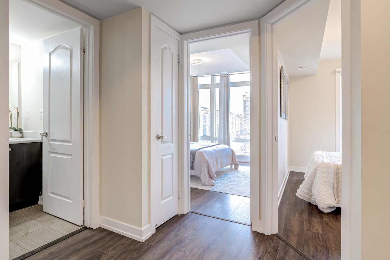 112-2 Dunsheath Way