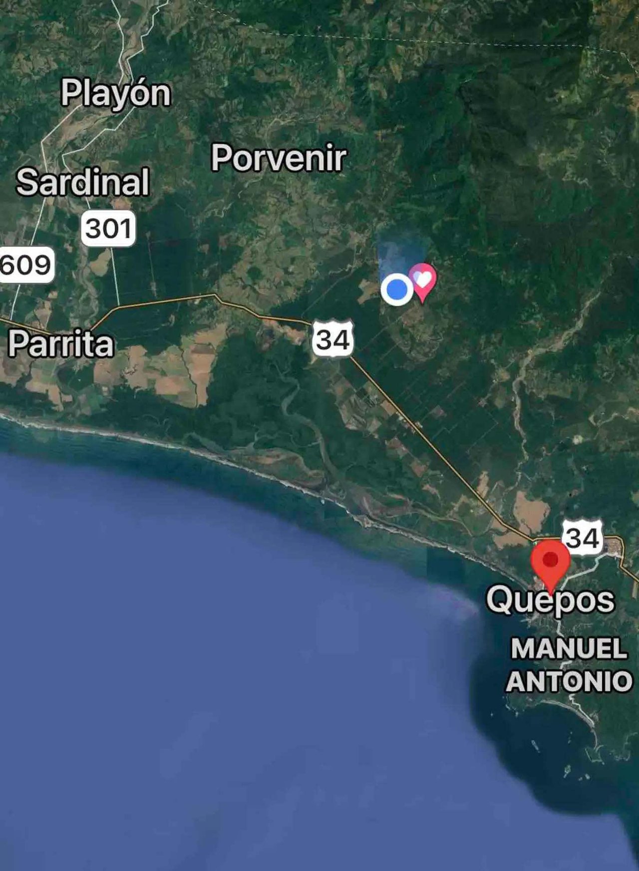  Affordable & Charming 1 bedroom Villa with Pool in gated community, immersed in the rainforest close to Quepos  