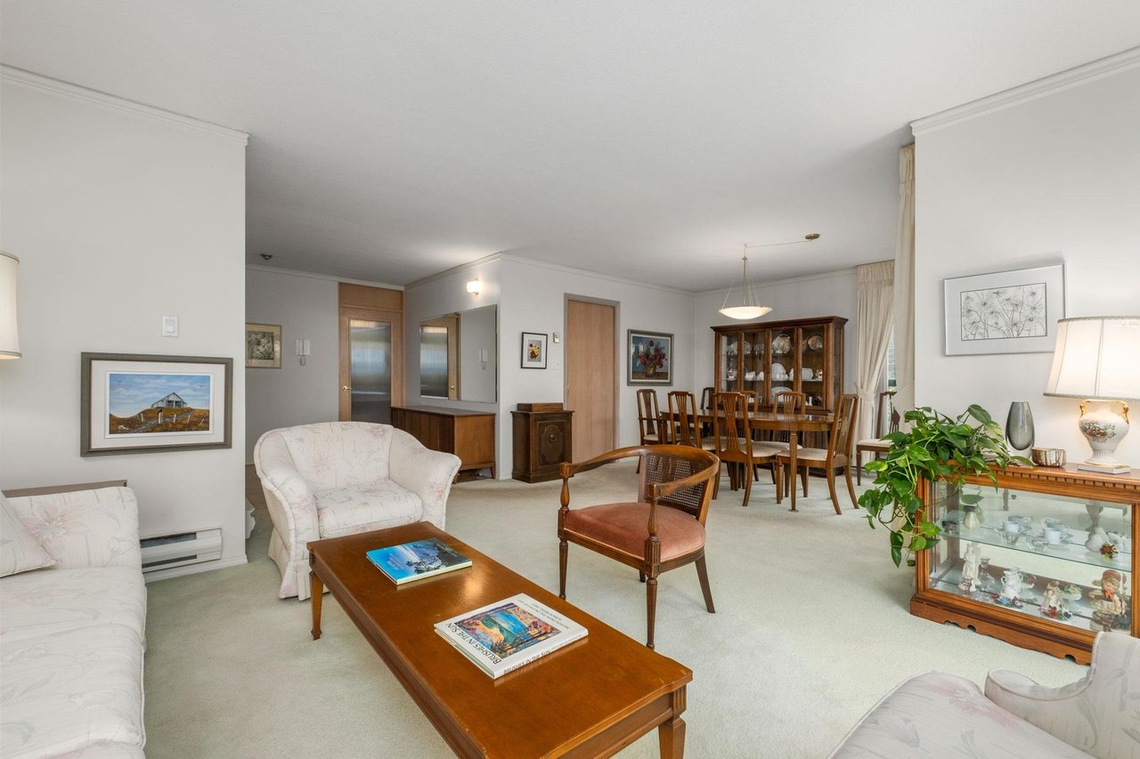 101-1427 Duchess Ave