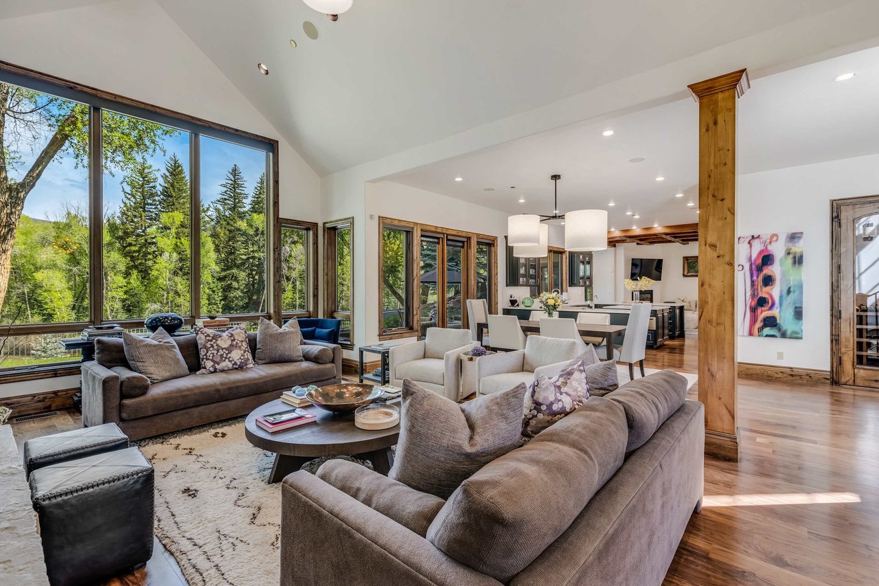 Fabulous Luxurious 5 Bedroom Home in Snowmass