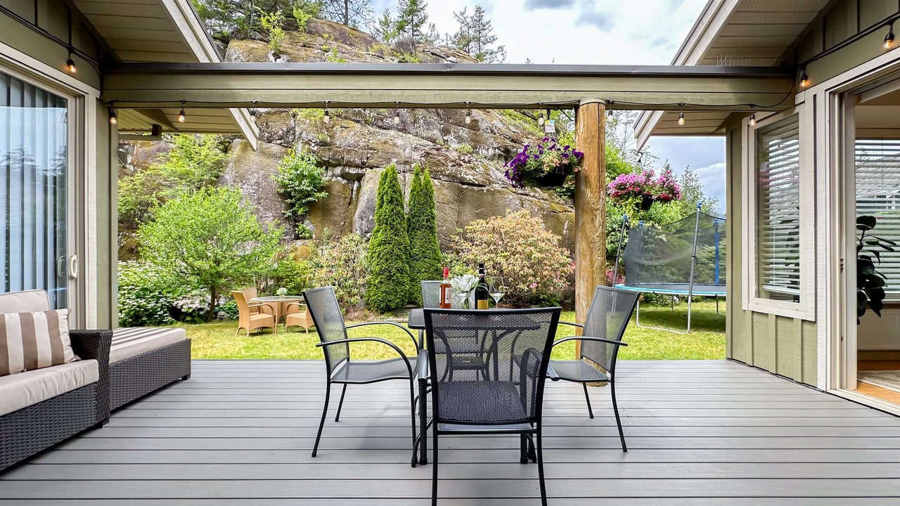 158 Stonegate Dr