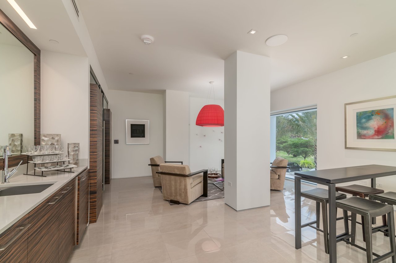 280 Golden Gate Point PH 2