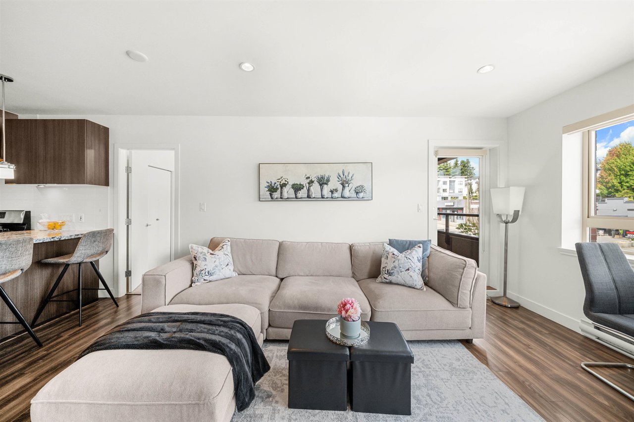 201-5688 Hastings Street, Burnaby