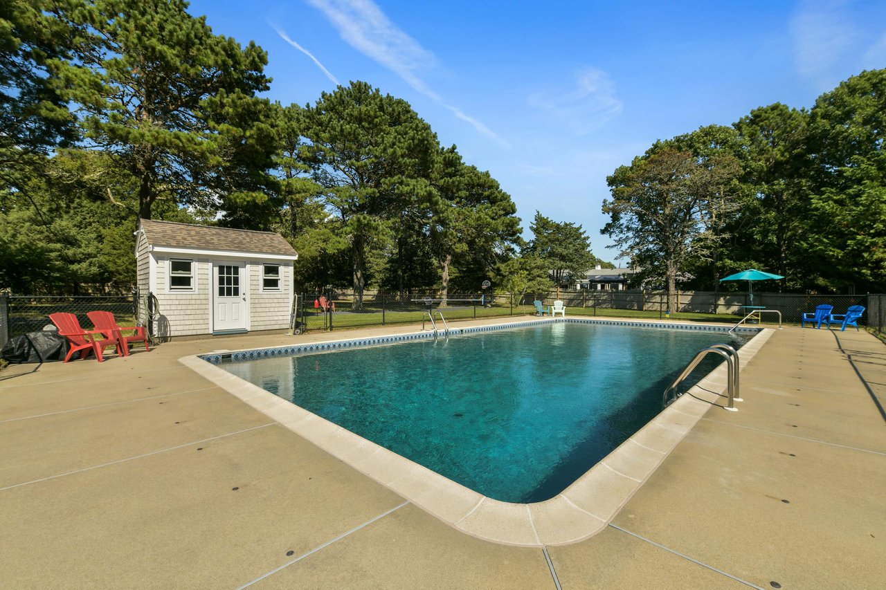 Family Compound in Yarmouth