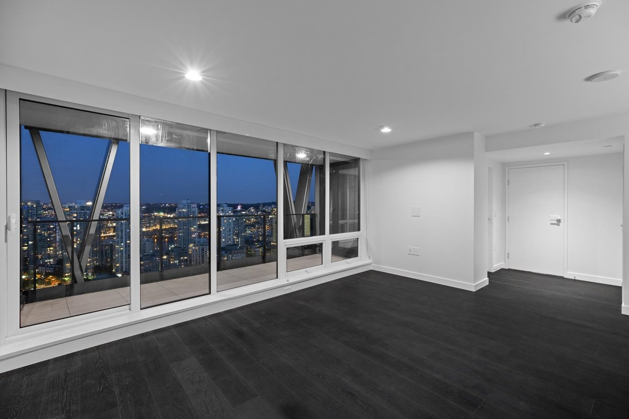 2803-1111 Richards Street, Vancouver