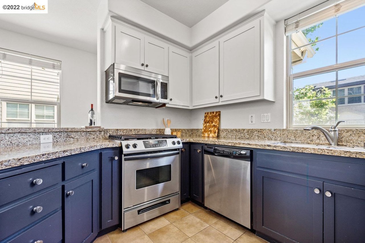 6178 Old Quarry Loop, Oakland, CA 94605