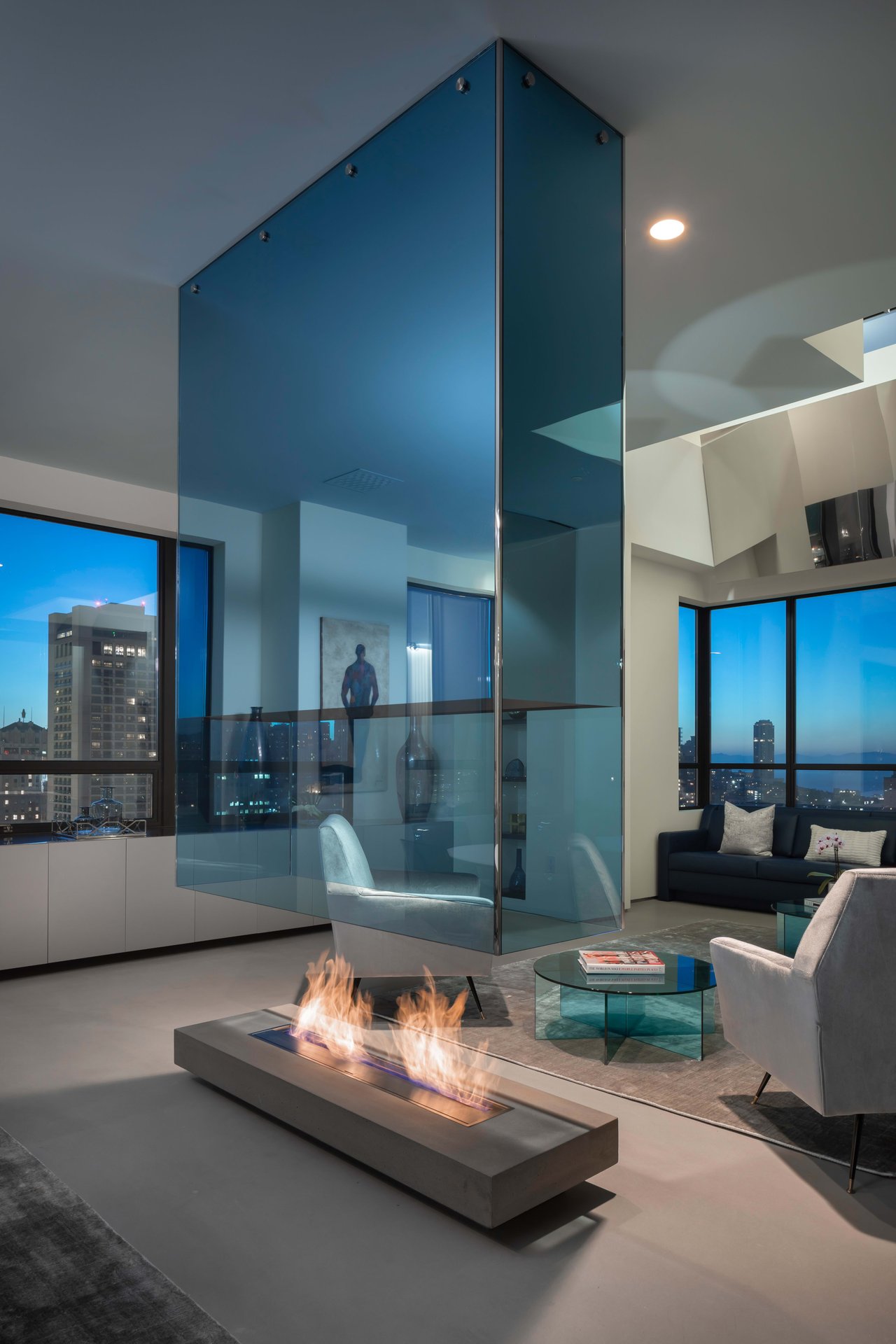 Ritz-Carlton Penthouse 2401