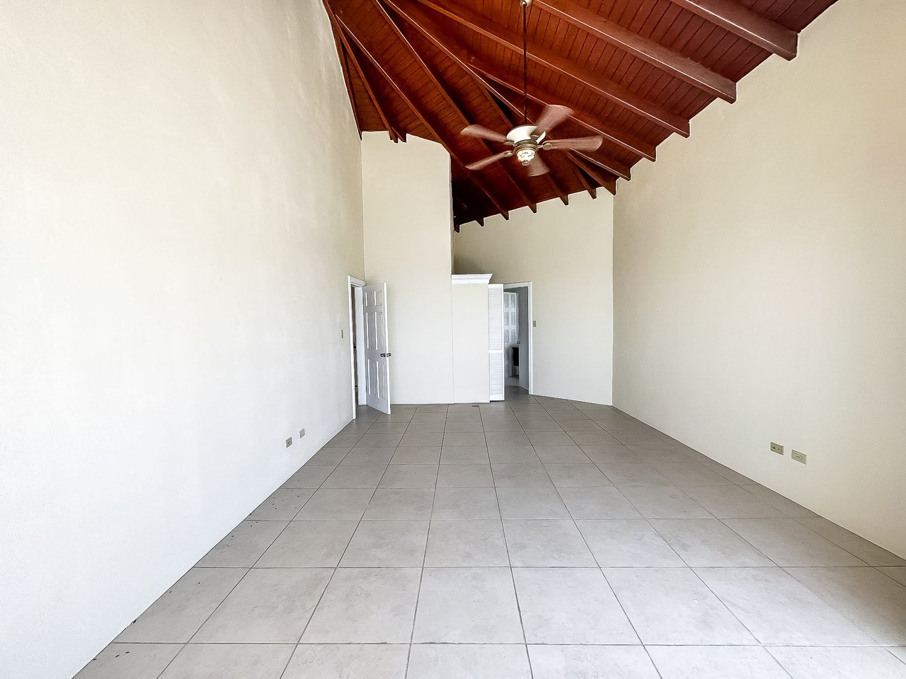 054 Townhouse Unit 1