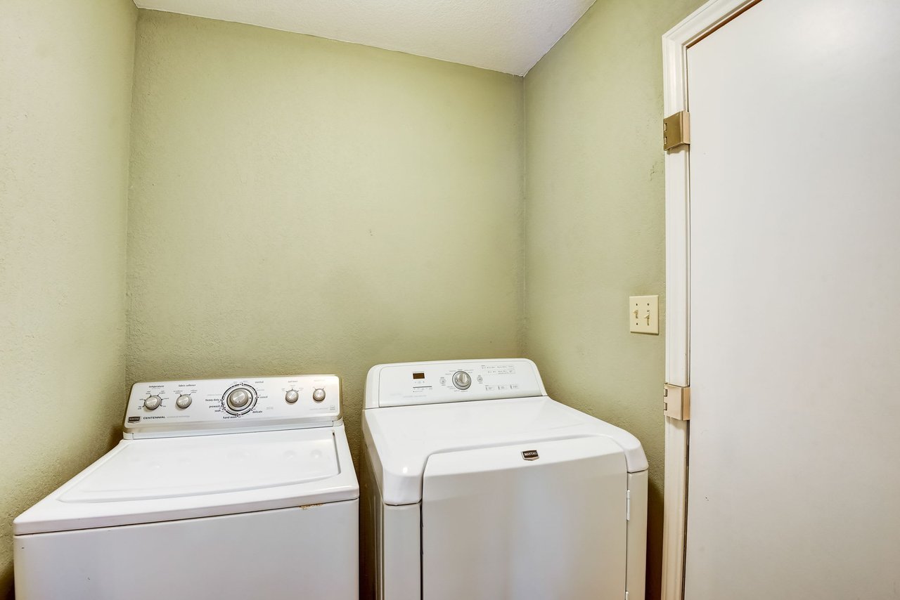 Transform this 1-Story Brushy Creek Home w/ a New Roof into Your Dream Oasis!