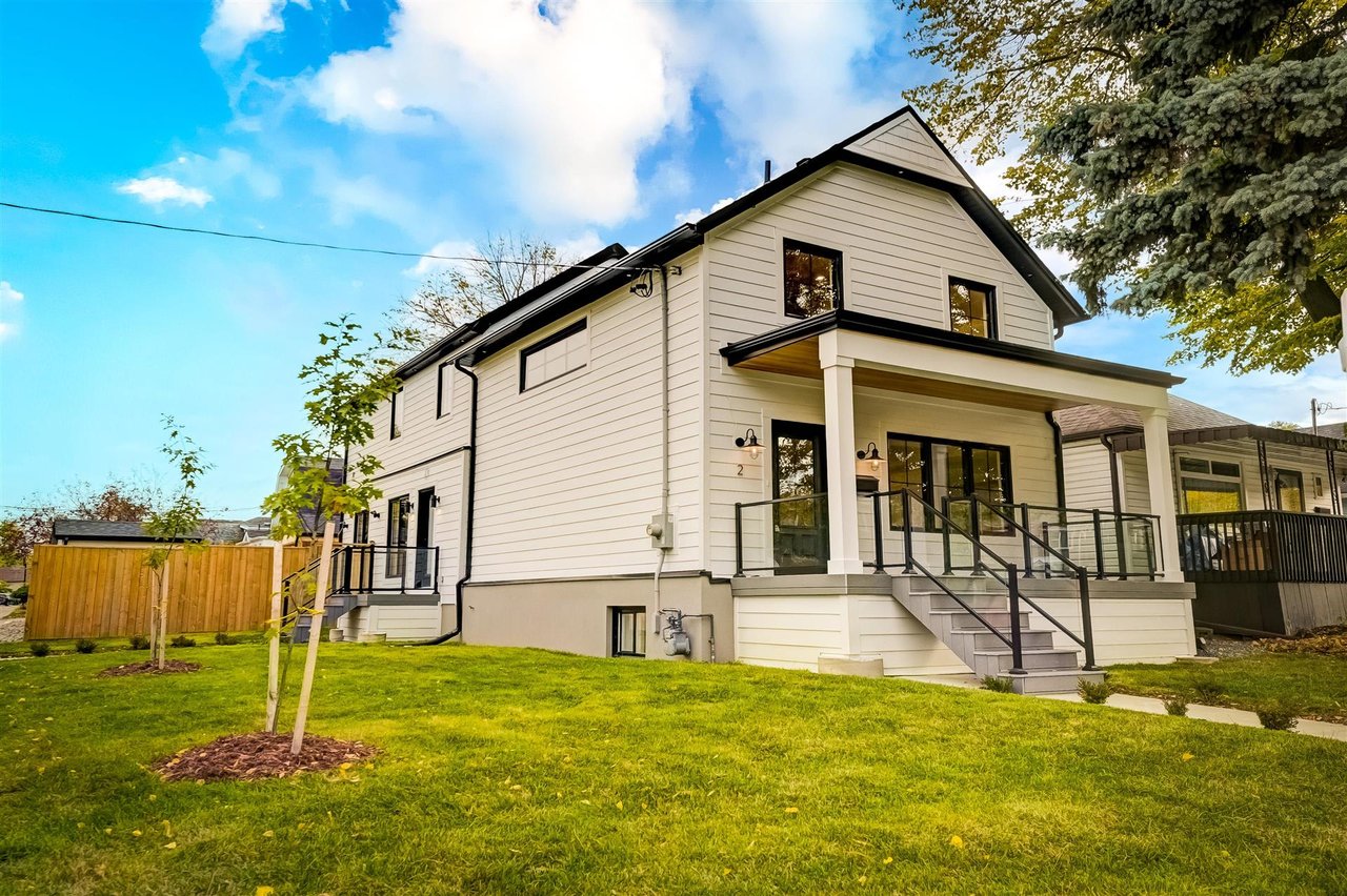 2 Willingdon Ave