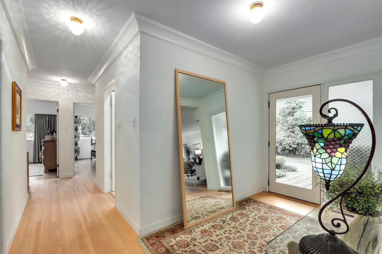 5727 Cranley Dr