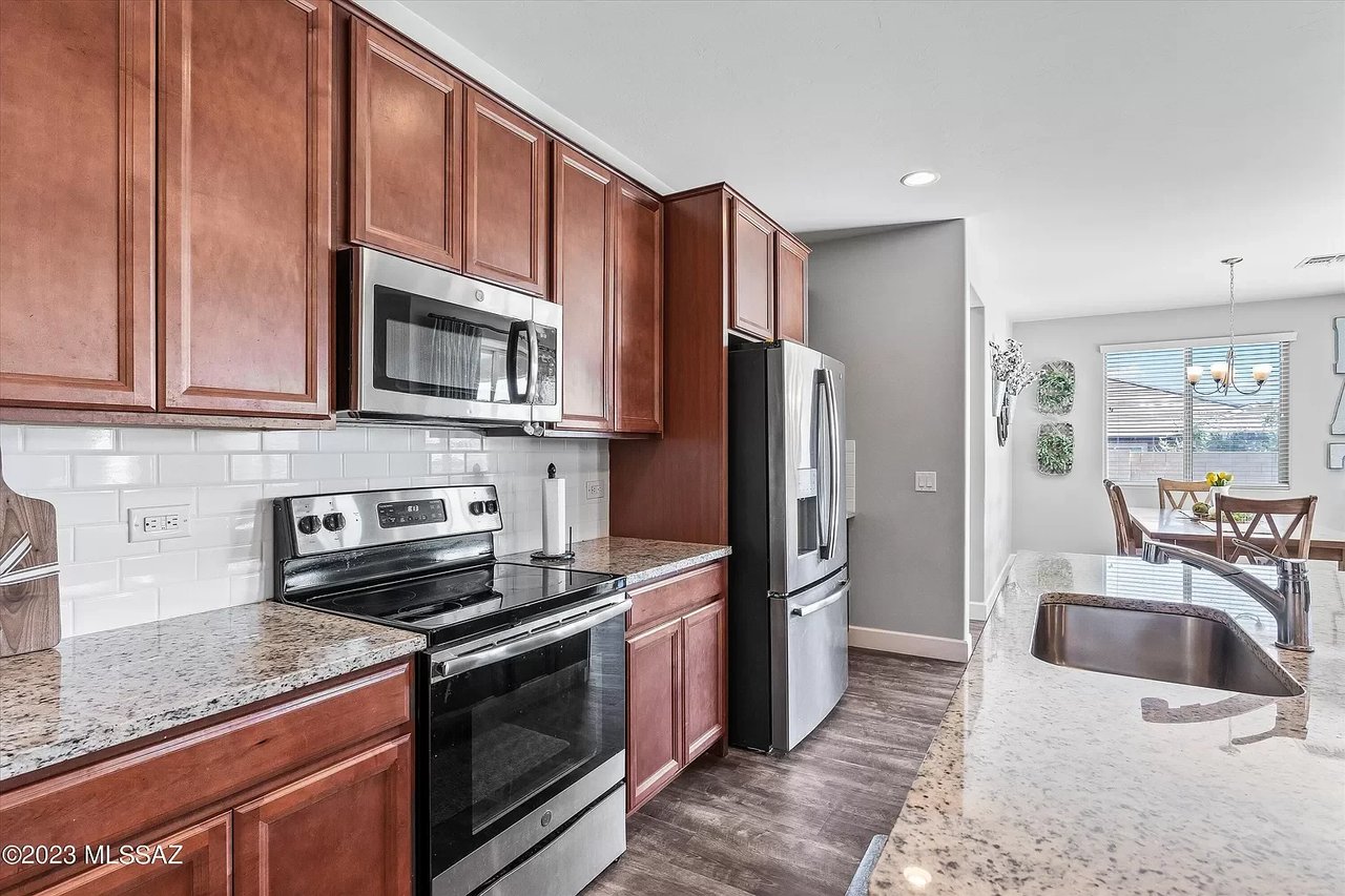 11407 E Vail Crest Dr