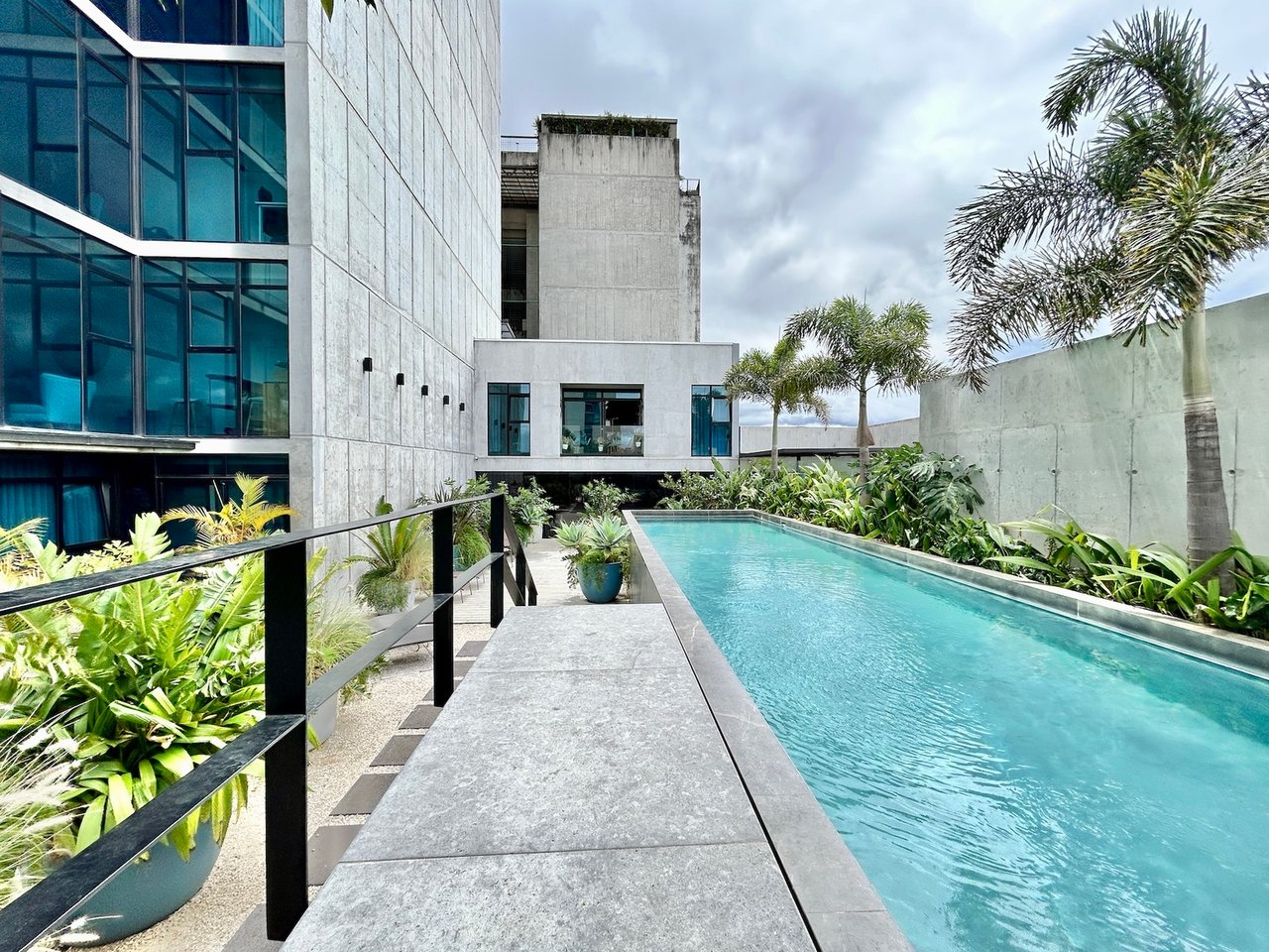 Skyline View Furnished Condo, Sabana and Rohrmoser, San Jose