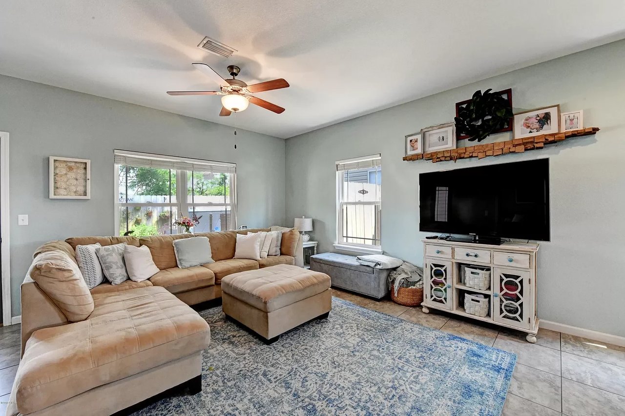3715 Tiki Drive