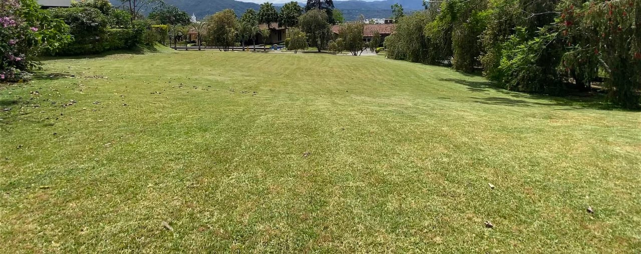 Flat Gated Mountain Lot, Curridabat, San Jose