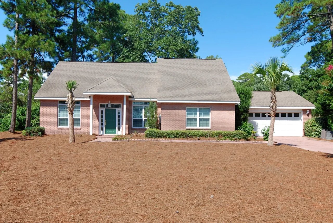 912 Allen Loop Dr