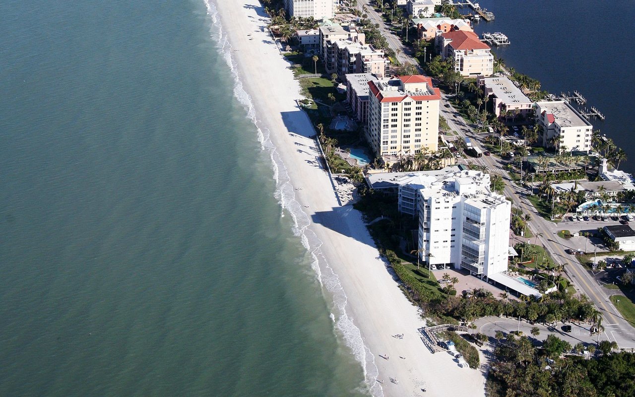 Vanderbilt Beach