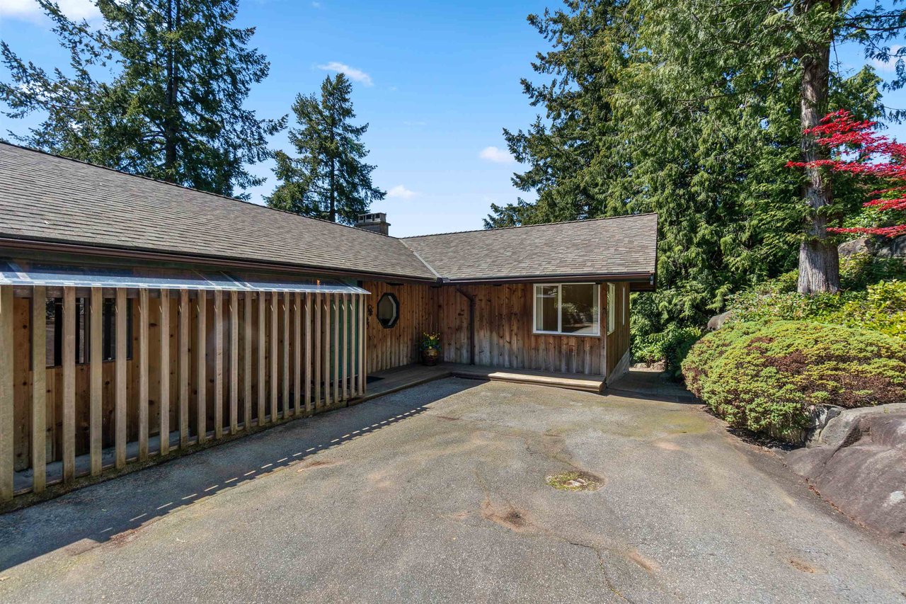 4663 Woodridge Pl