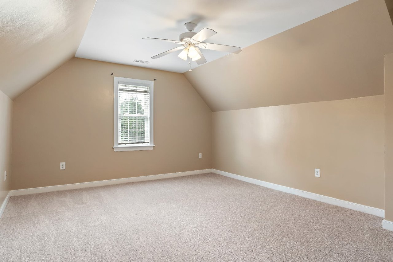 8805 Thornton Heath Drive