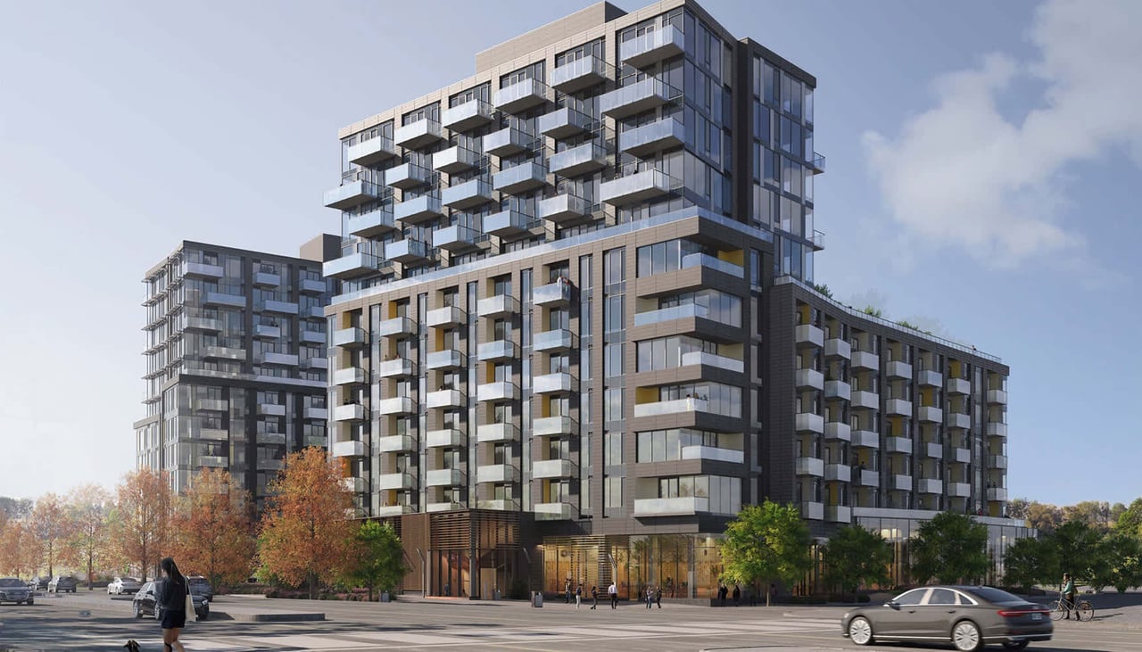 917 – 1415 Dundas St E