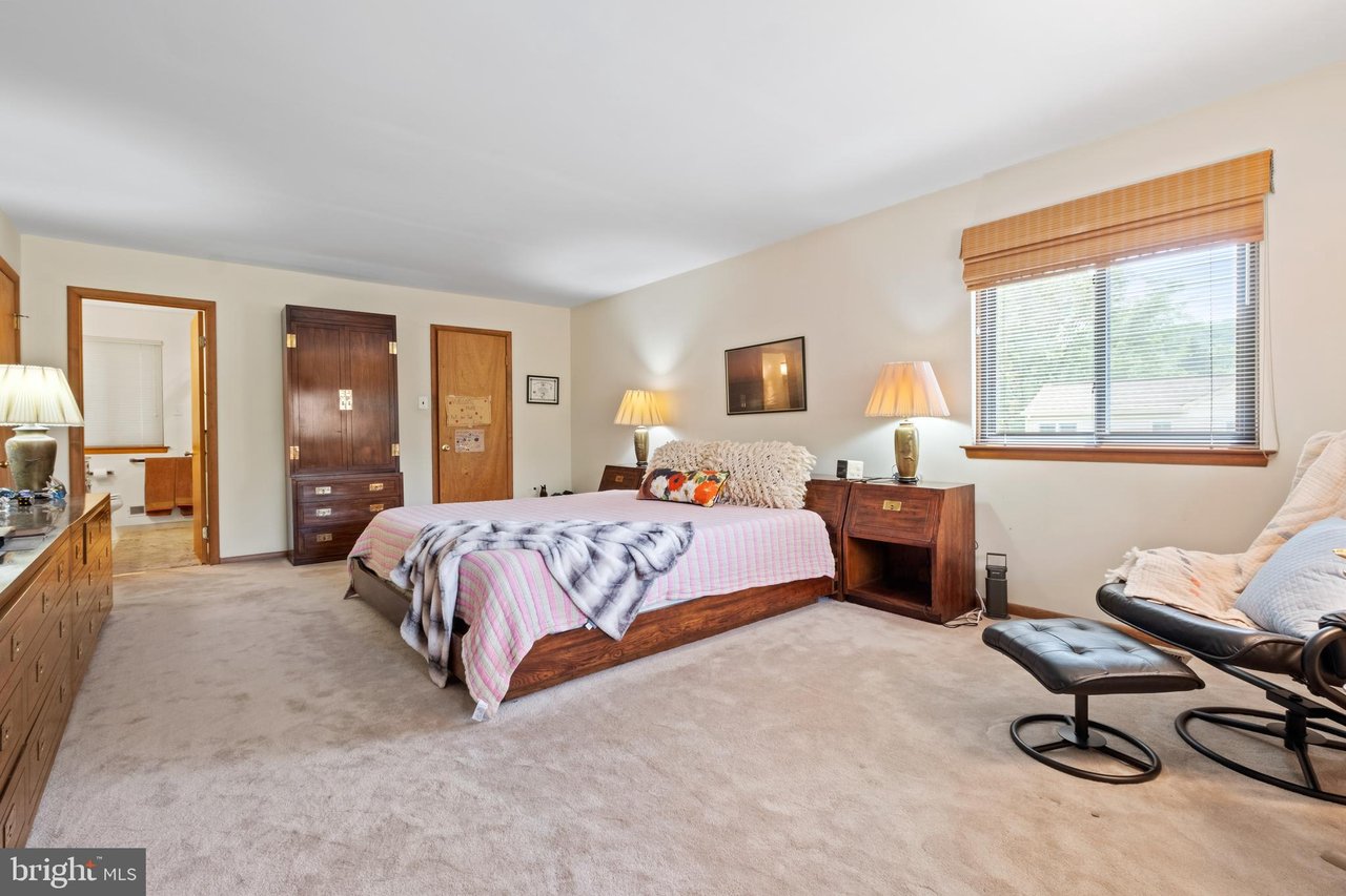 31 Lynne Cir