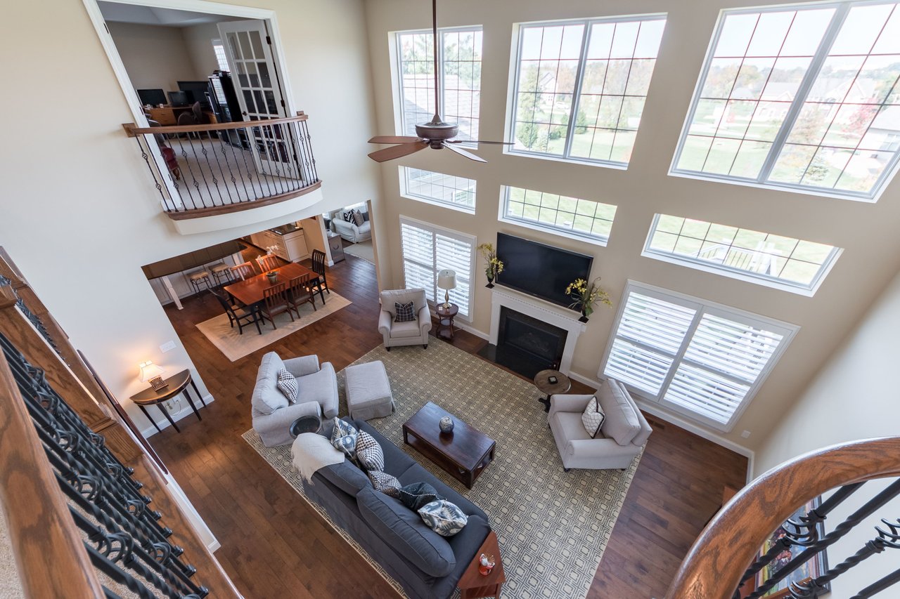 Newer Construction Minutes from Bellerive Country Club
