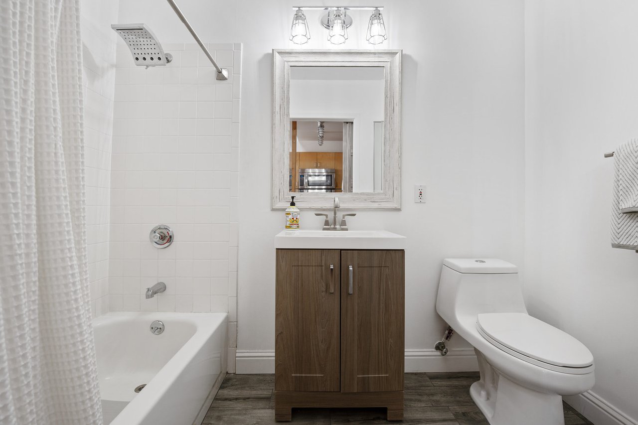 720 York Street, Unit 212