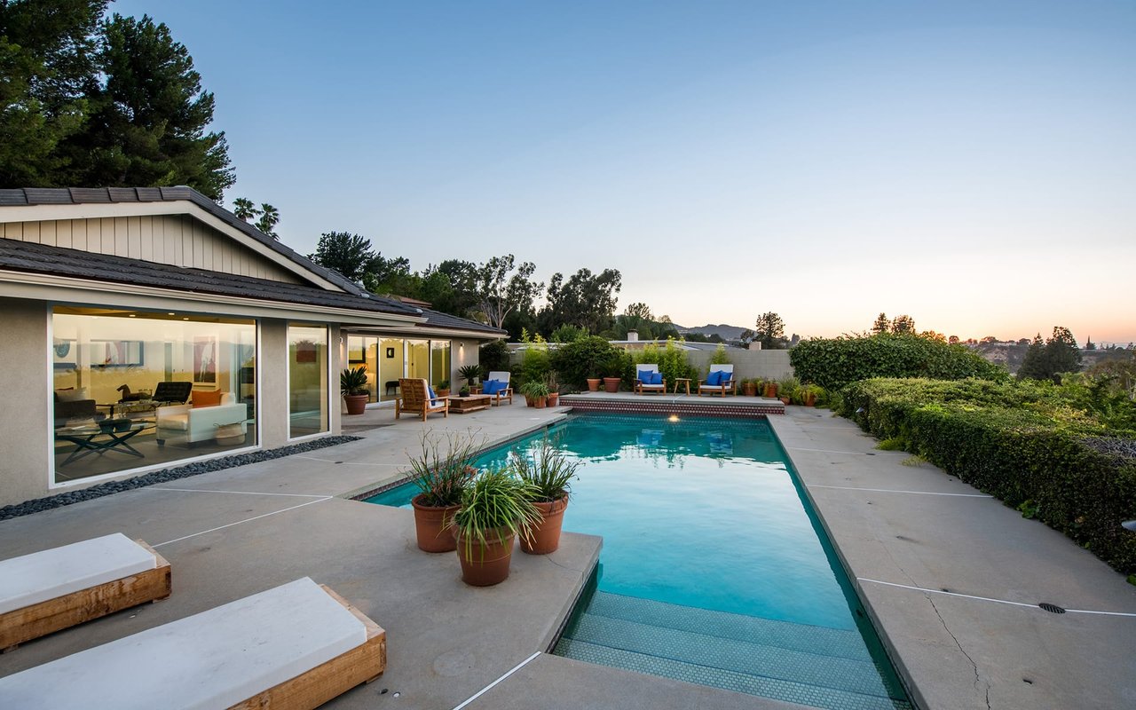 16033 Sabana Ln