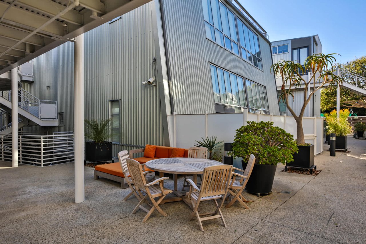 615 Hampton Drive #B202, Venice, California, 90291