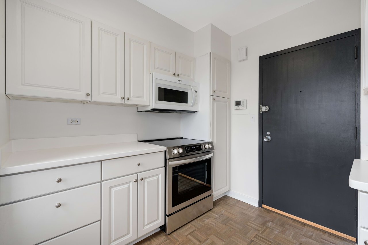 1440 Sheridan Rd Unit 202