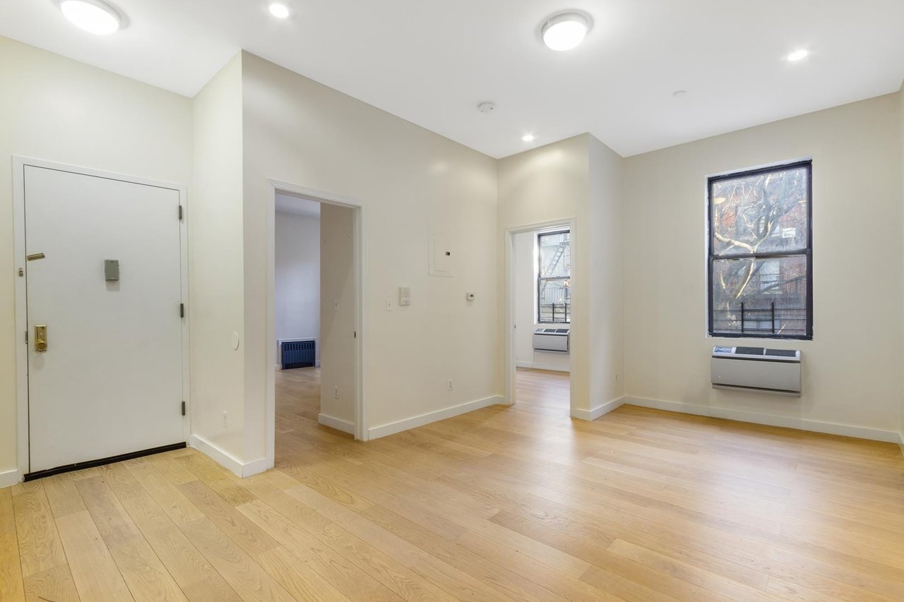 669 East 21st Street, Apt 2-R