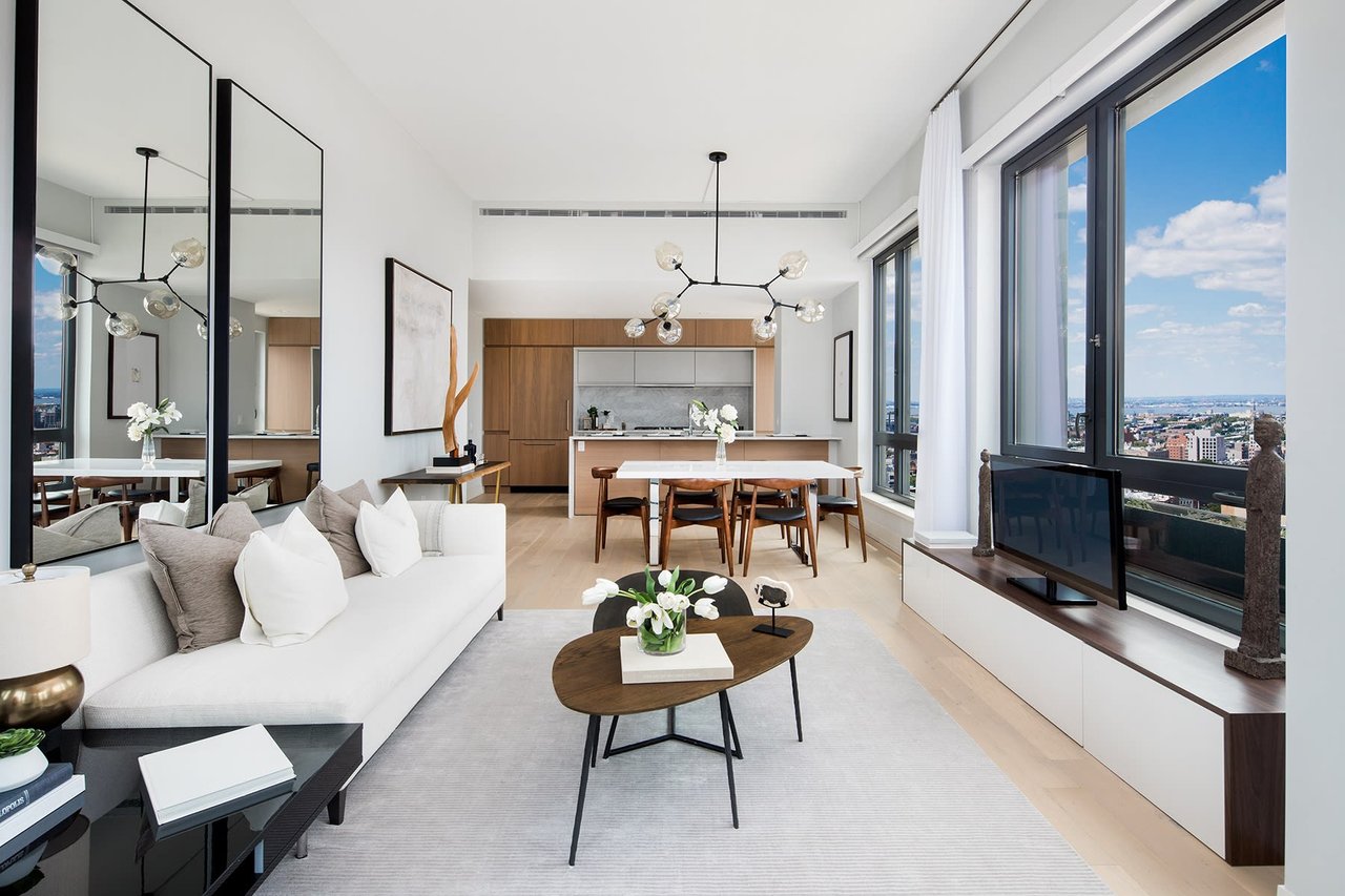 550 Vanderbilt Ave. Unit: 1417