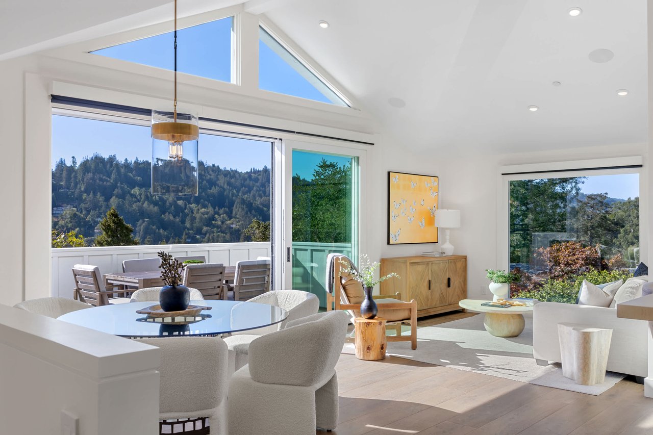 Exceptional Contemporary Renovation