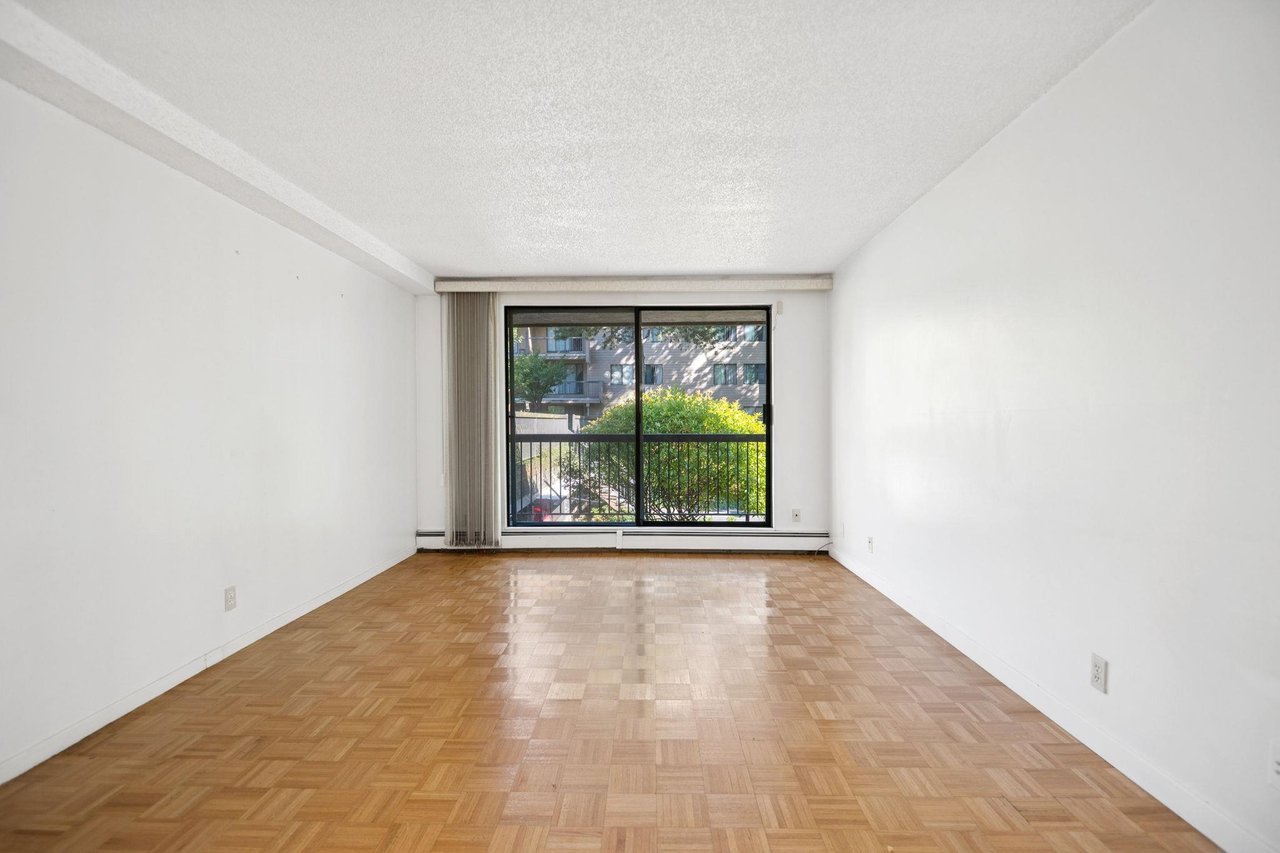 134-8411 Ackroyd Rd