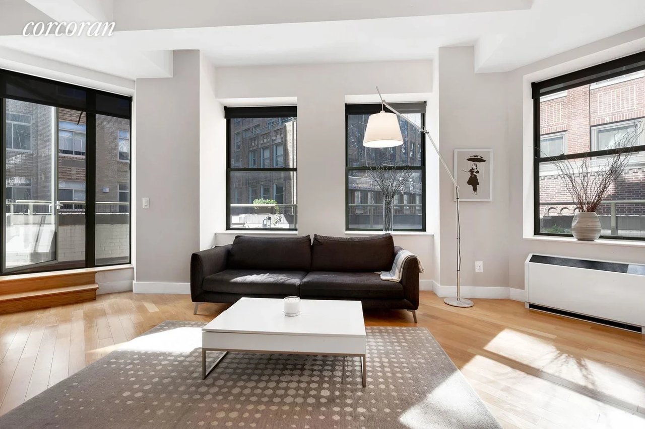99 John St, #1107