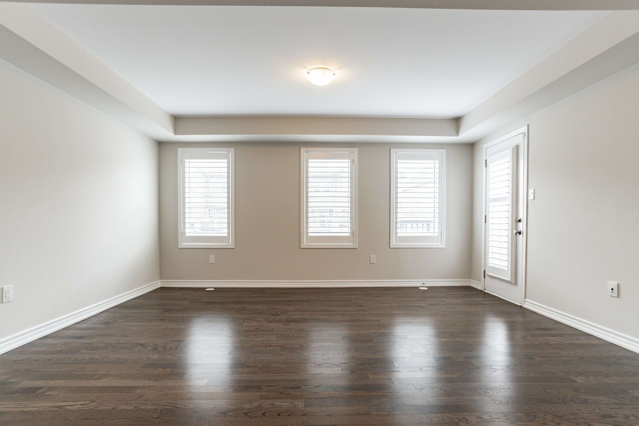 Townhome in Desirable Preserve Community!