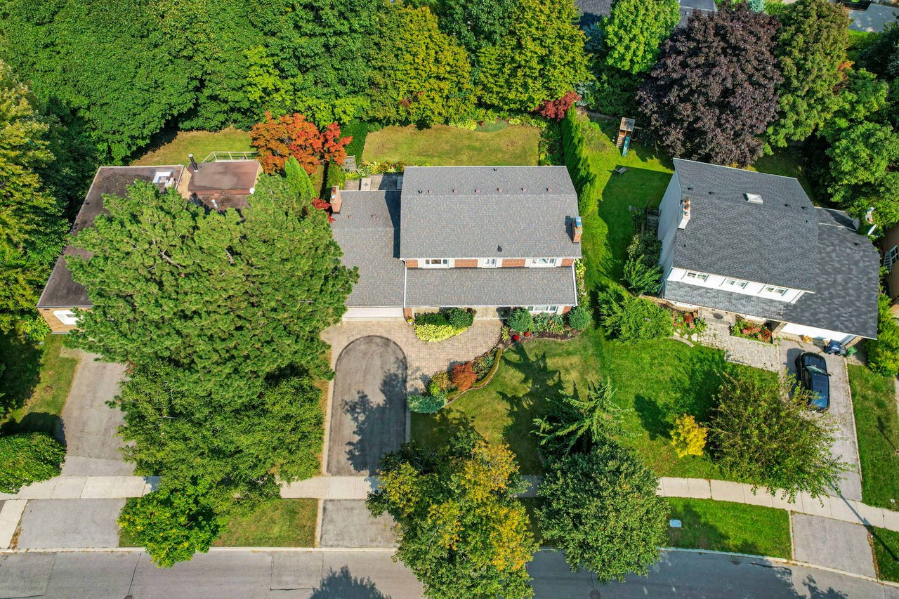 SOLD: Most Sought After St. Andrews Enclave