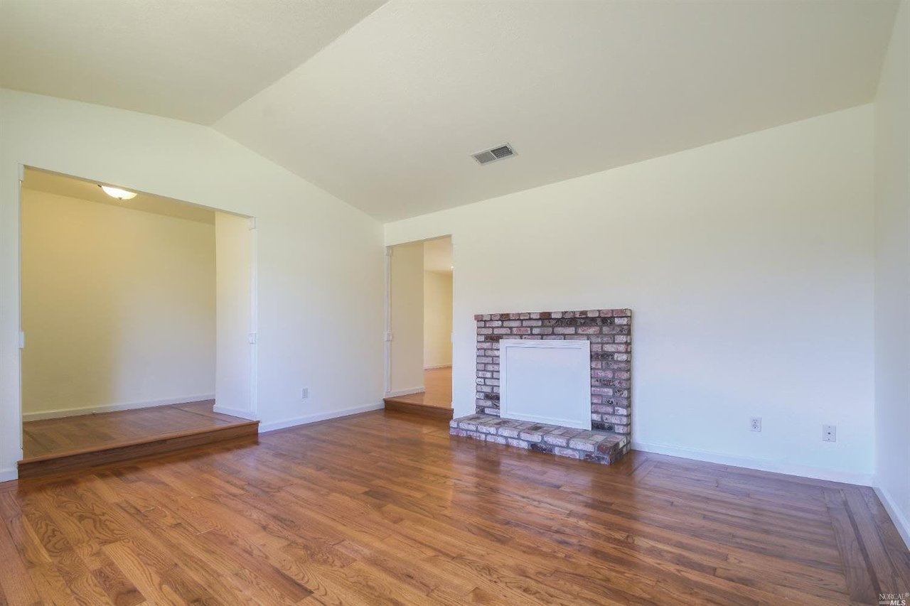 1719 Rainier Ave