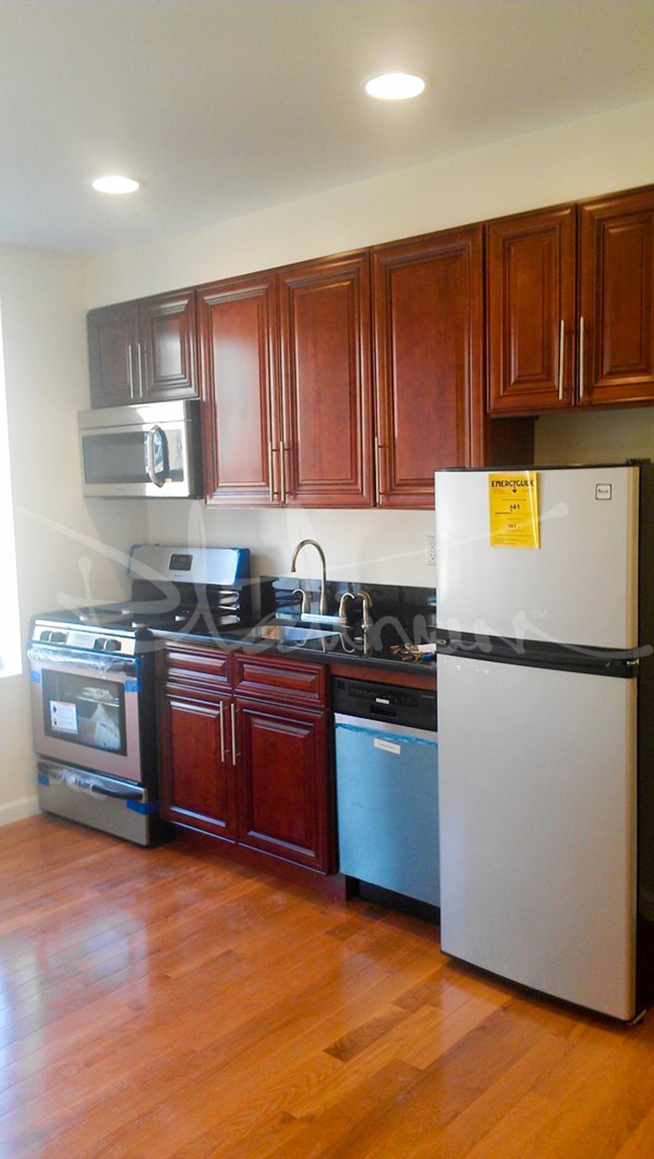 226 East 7th Street, Apt 4-B