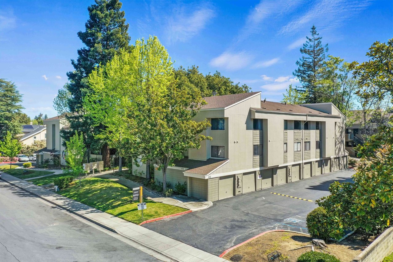 412 Crescent Drive